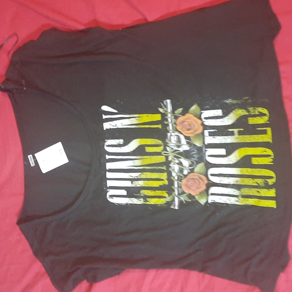 2 for $15 Guns N' Rose's black t shirt